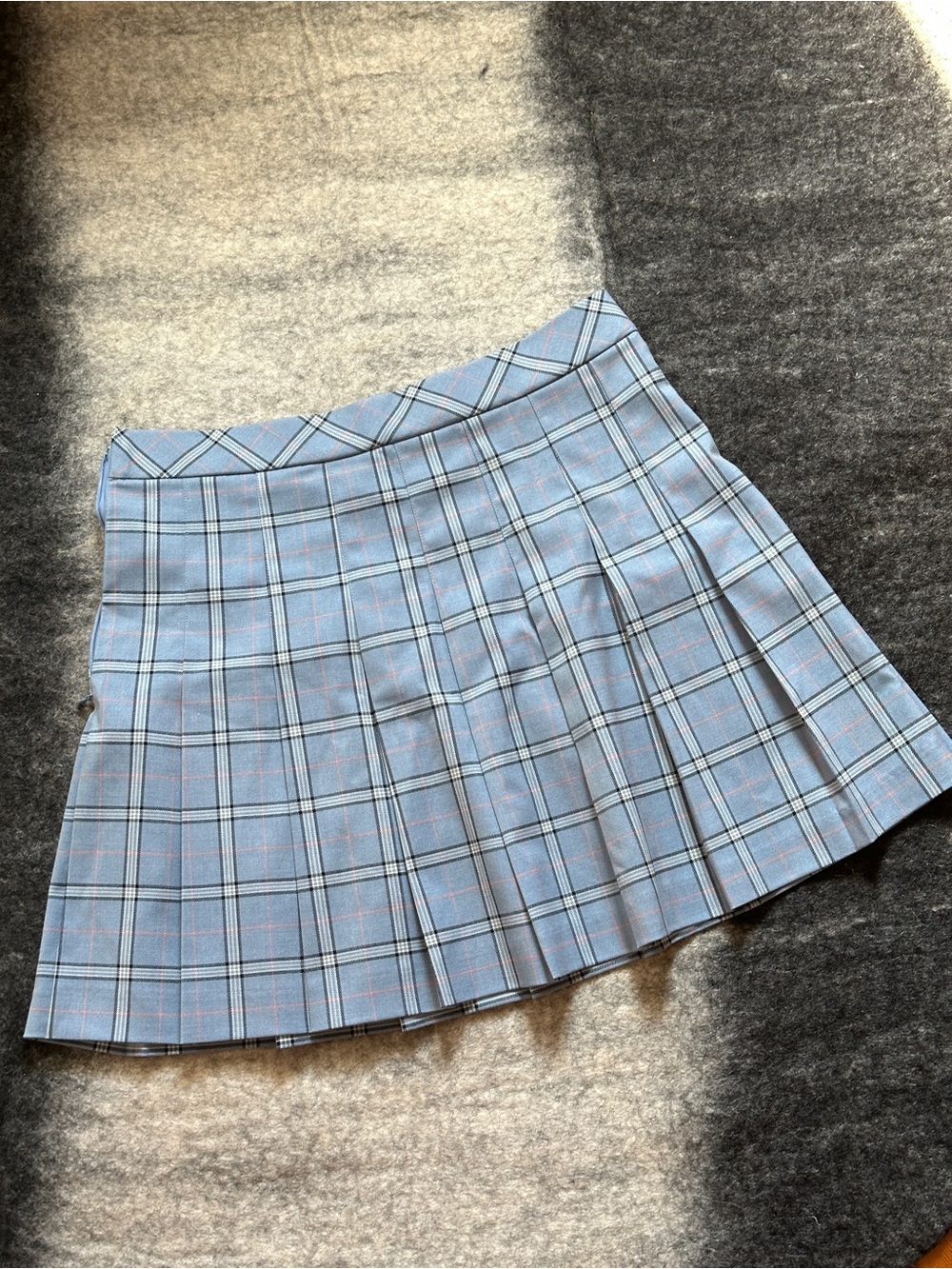 Uniqlo Light Blue Plaid Pleated Mini Skirt - M